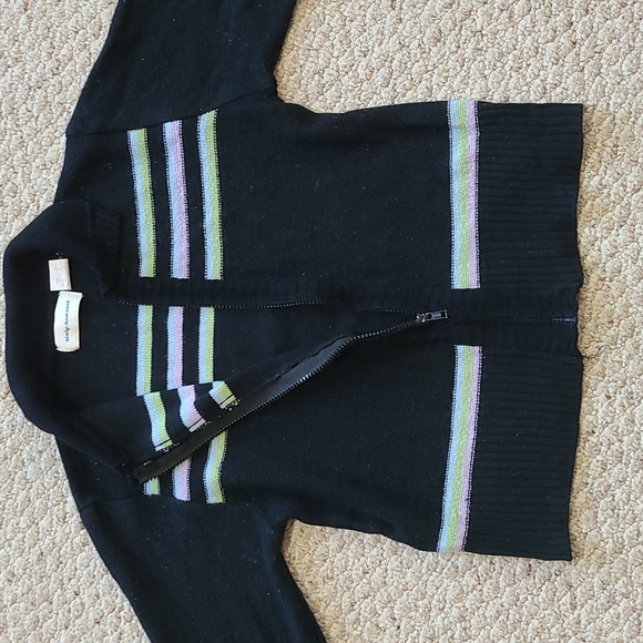 Lightweight Sweater - Picture 2 of 5